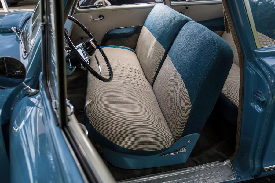 Интерьер Nash Rambler Custom Airflyte Convertible Landau (5121) 1951 года  (фото 17 из 17)